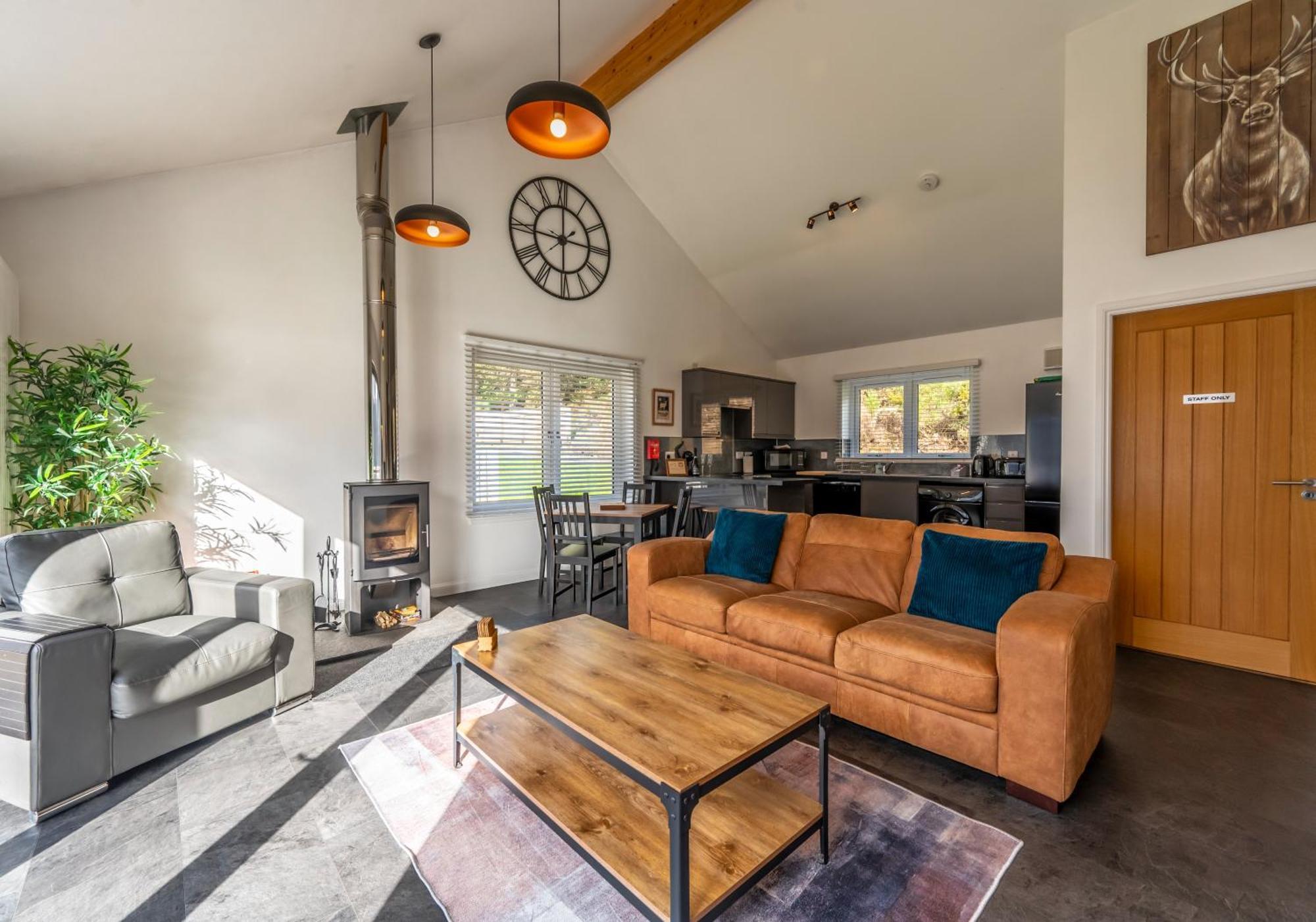 Shoreland Lodges - Cherry Lodge Fort Augustus Zewnętrze zdjęcie